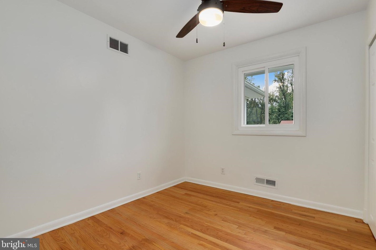 417 Nottingham Rd, Baltimore MD  21229-2439 exterior