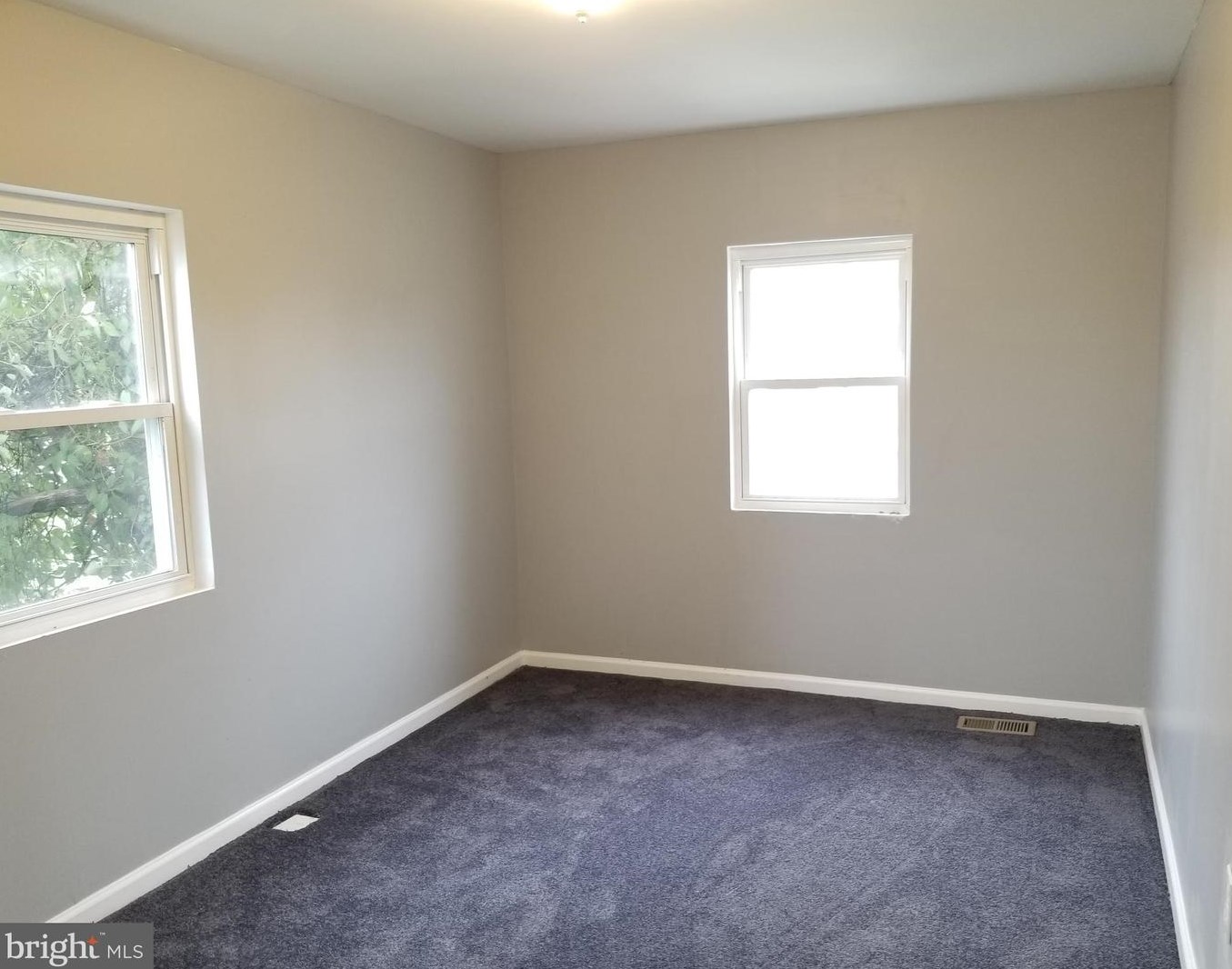 4500 Garden Dr, Baltimore MD  21215-6301 exterior