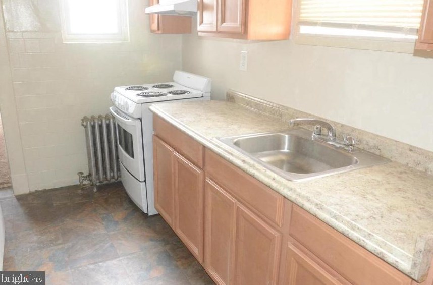 4230 Berger Ave, Baltimore MD  21206-3647 exterior