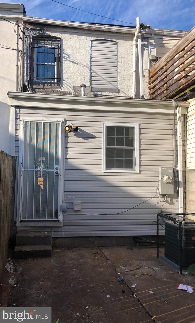 2405 Orleans St, Baltimore MD  21224-1023 exterior