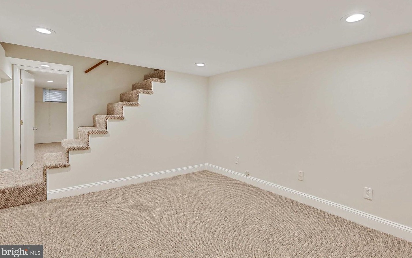 912 38th St, Baltimore MD  21211-2203 exterior