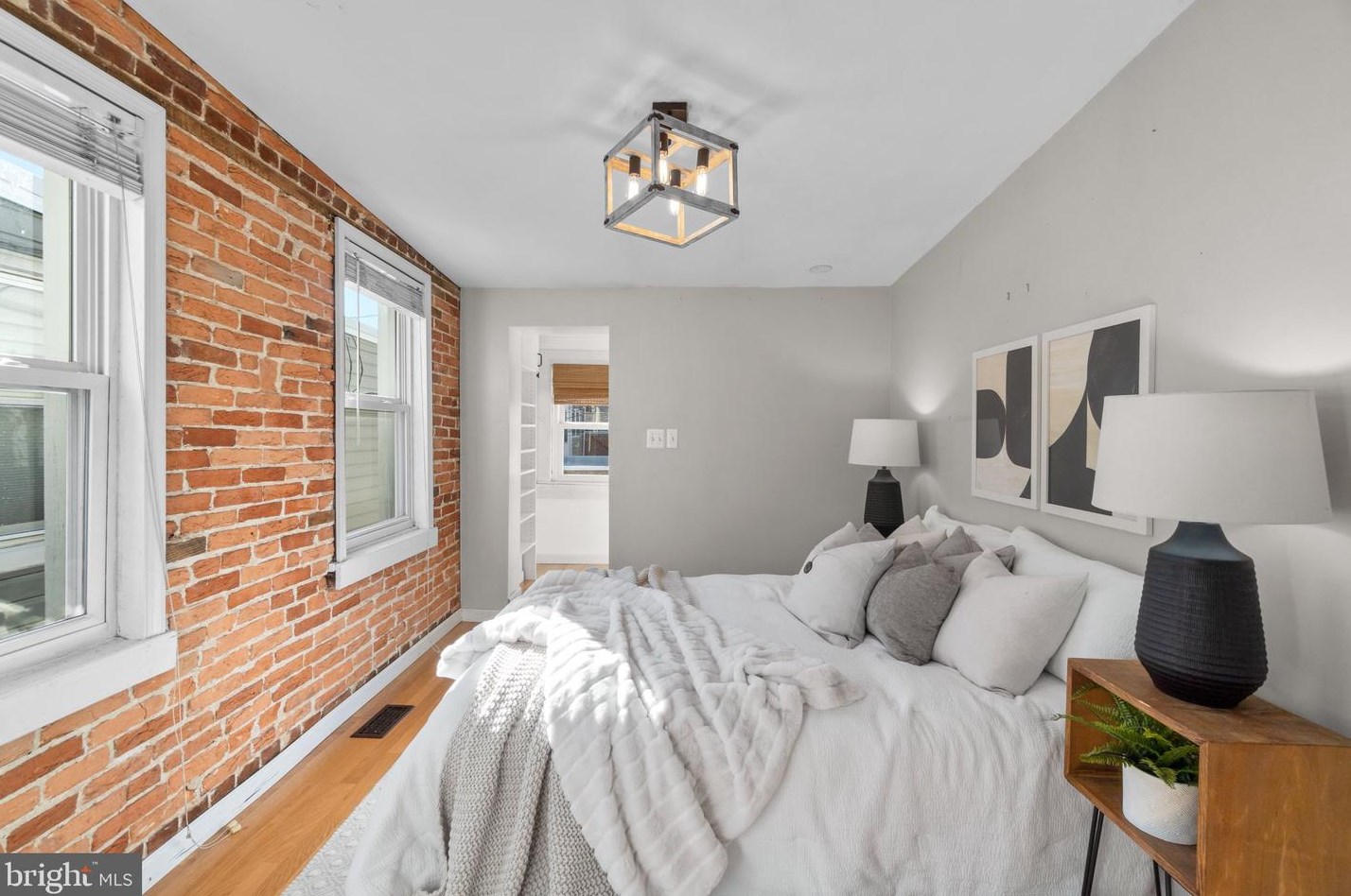 405 Clement St, Baltimore MD  21230-4616 exterior