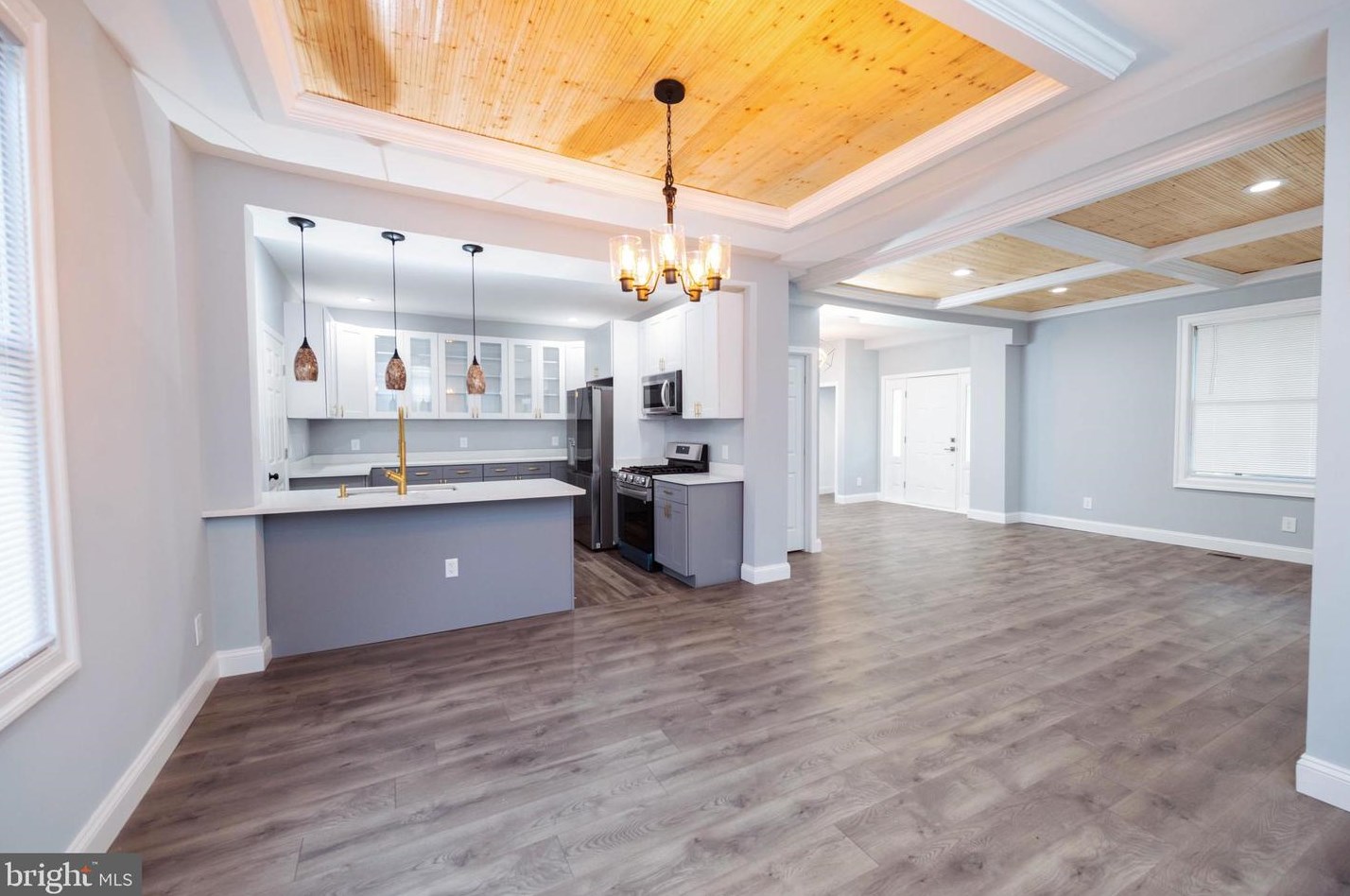 3801 Sequoia Ave, Baltimore MD  21215-5405 exterior