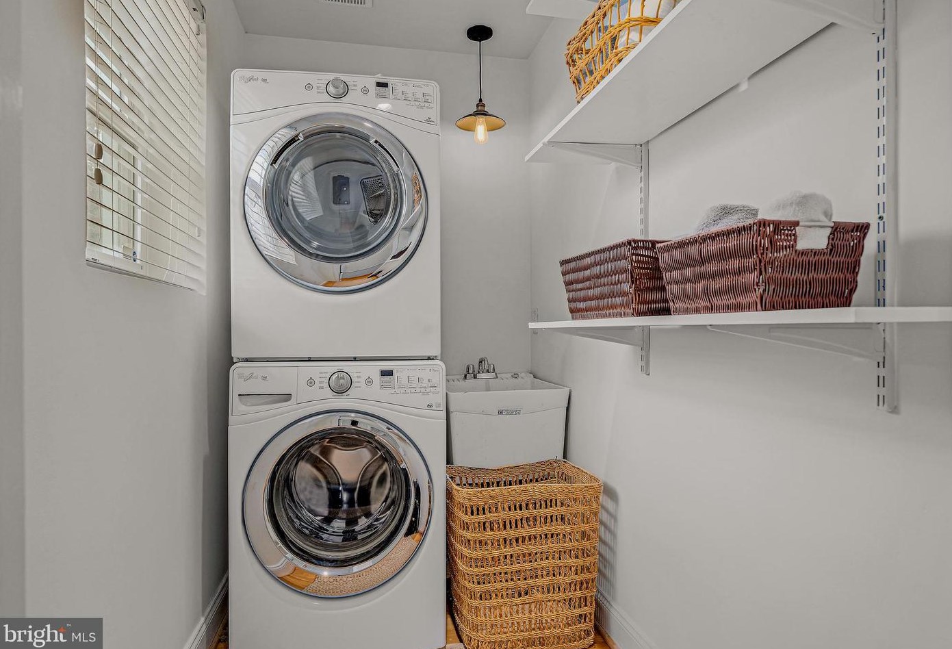 515 Montford Ave, Baltimore MD  21205-2522 exterior