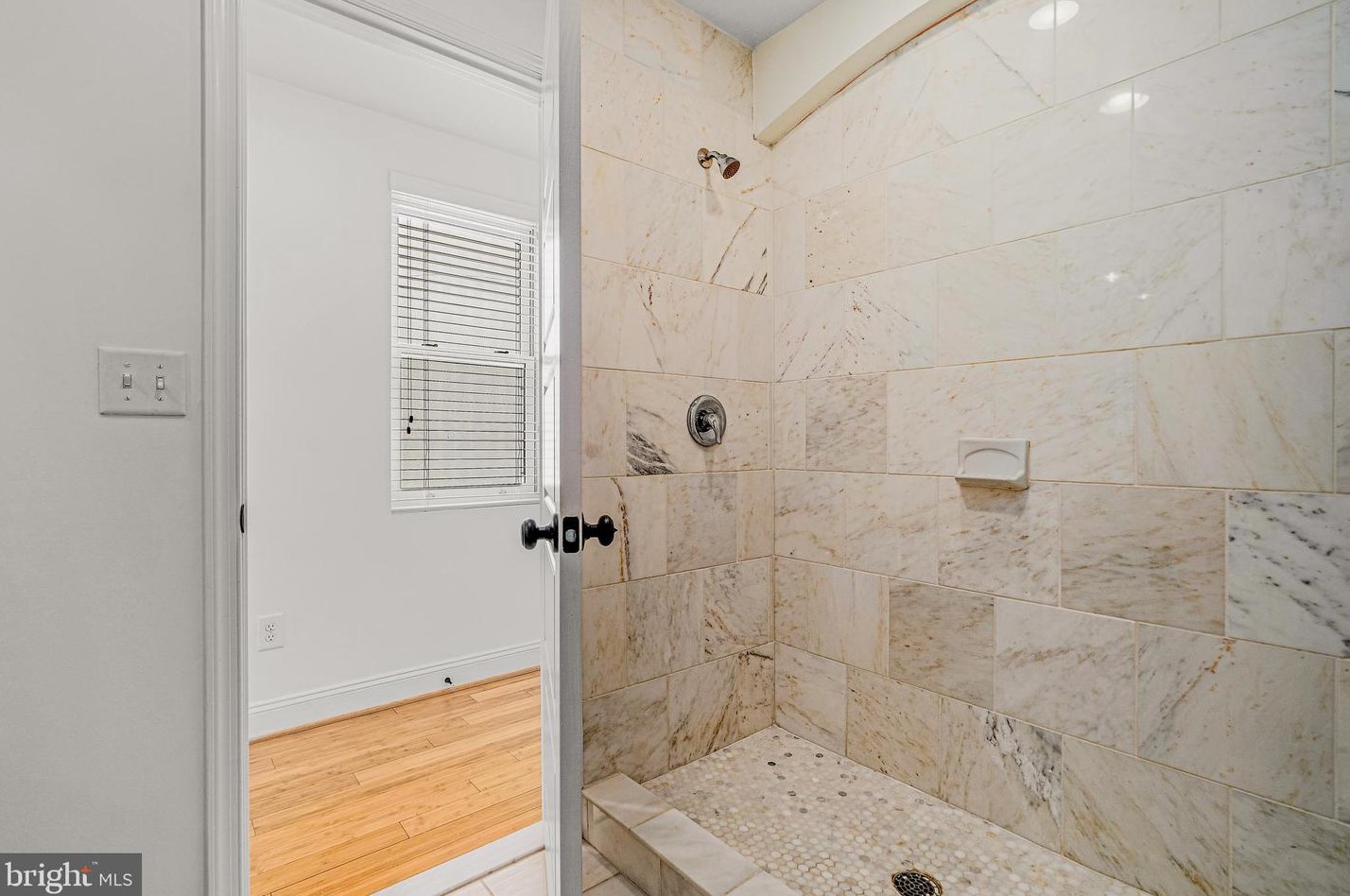 515 Montford Ave, Baltimore MD  21205-2522 exterior