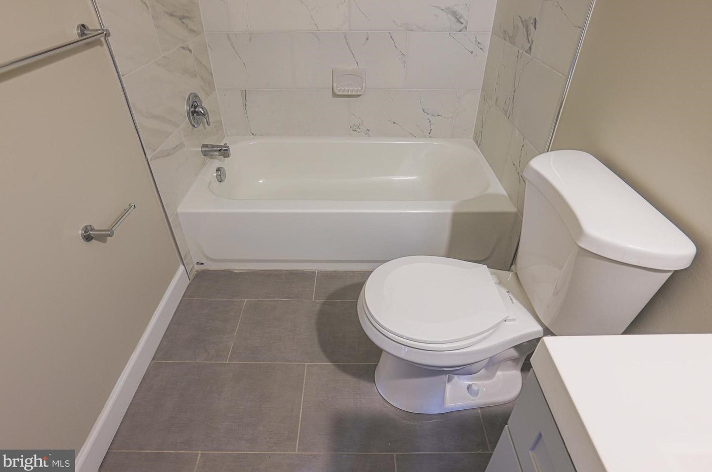 6400 Fairdel Ave, Baltimore MD 21206-1607 exterior