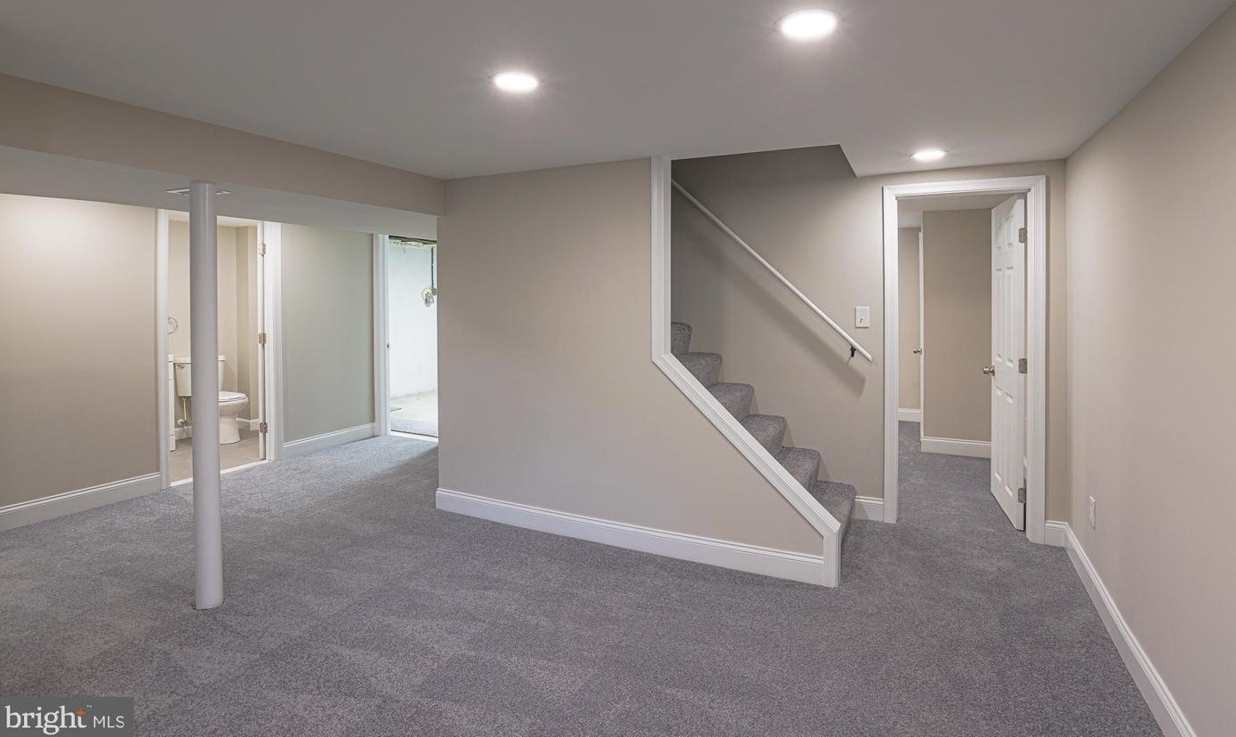 6400 Fairdel Ave, Baltimore MD 21206-1607 exterior