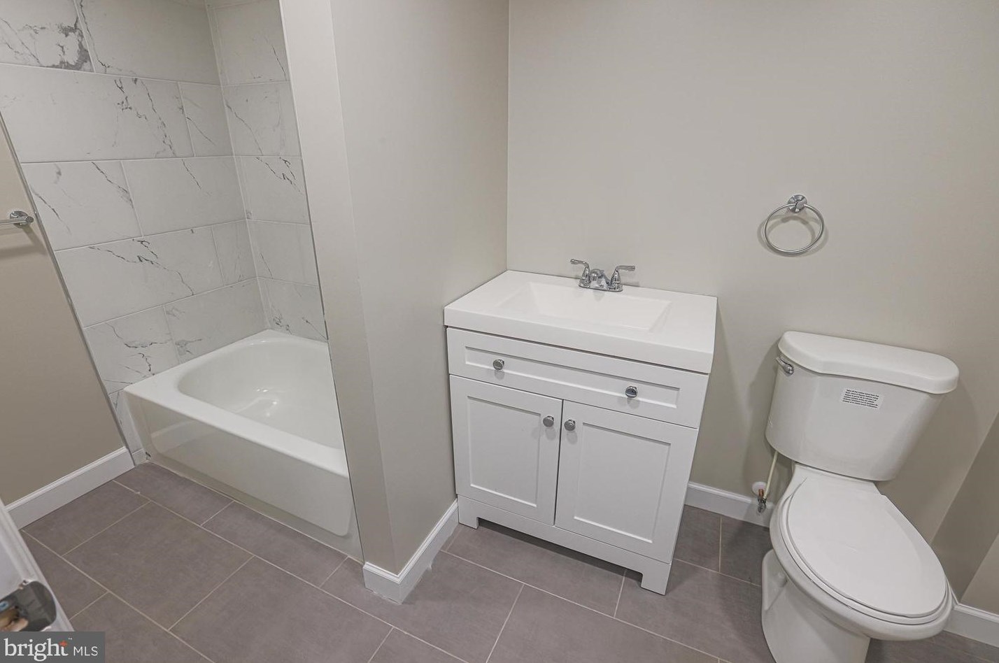 6400 Fairdel Ave, Baltimore MD 21206-1607 exterior