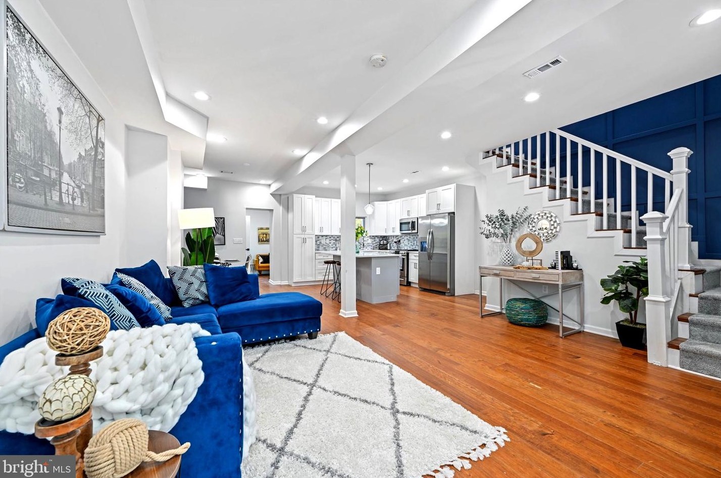 430 Rosecroft Ter, Baltimore MD  21229-4136 exterior