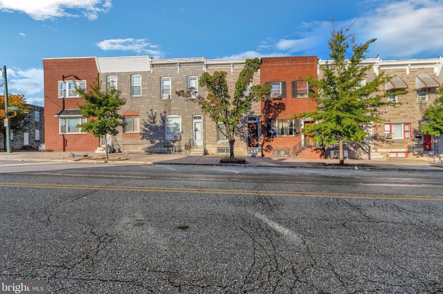22 Highland Ave, Baltimore MD  21224-1408 exterior