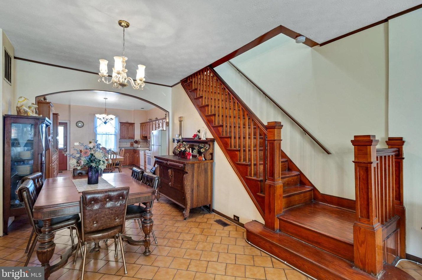 22 Highland Ave, Baltimore MD  21224-1408 exterior