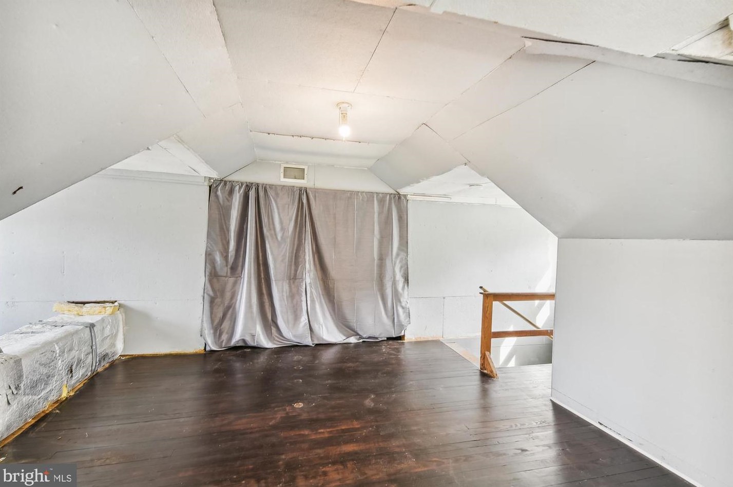 3220 Overland Ave, Baltimore MD  21214-3325 exterior