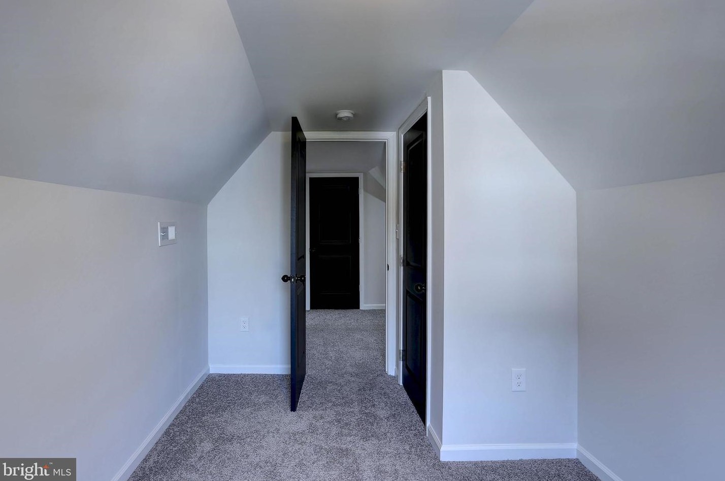 2801 Grindon Ave, Baltimore MD  21214-2815 exterior