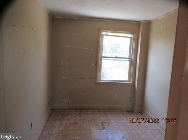 3571 Shannon Dr, Baltimore MD  21213-1823 exterior