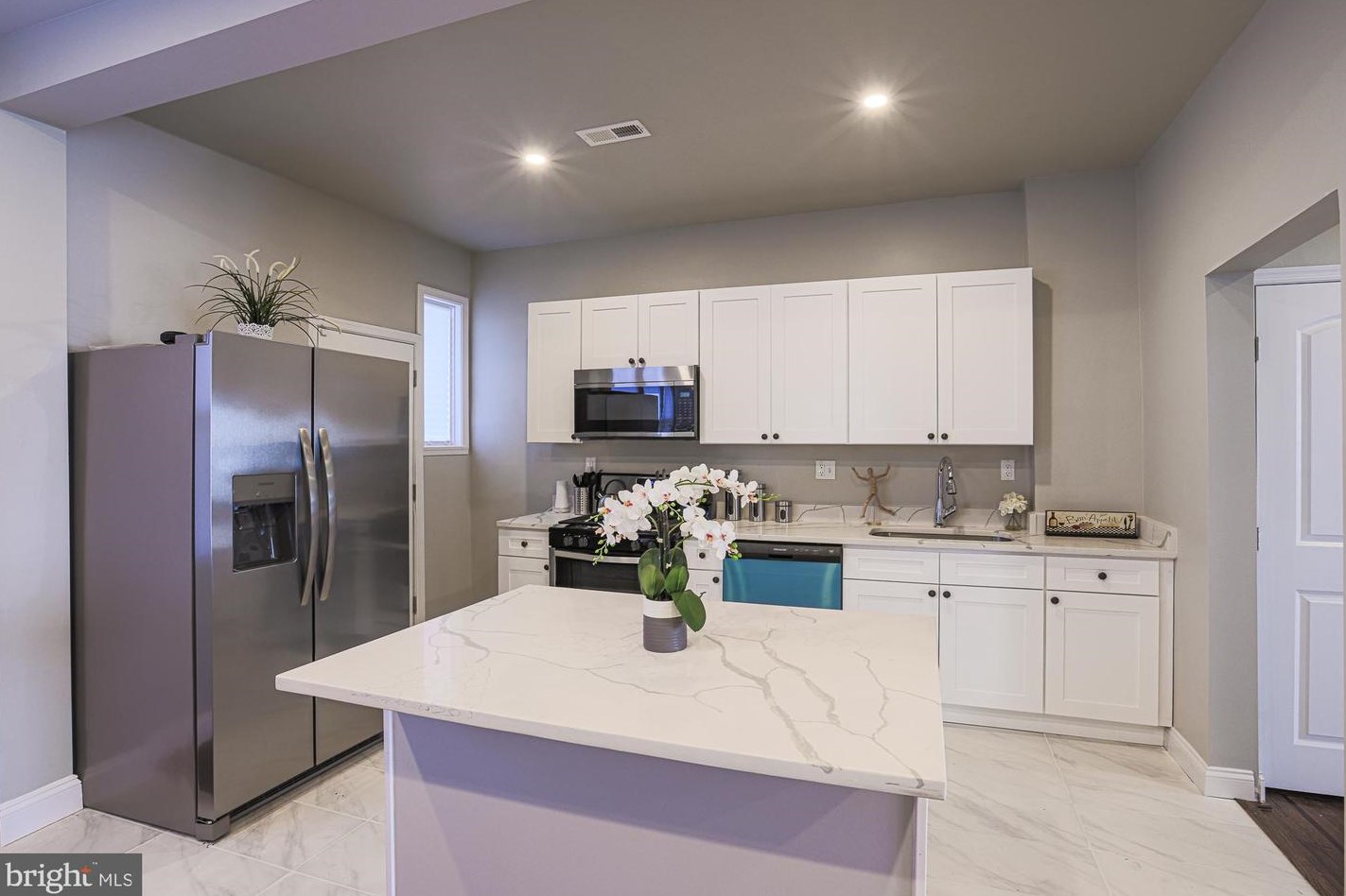 716 Richwood Ave, Baltimore MD  21212-4622 exterior