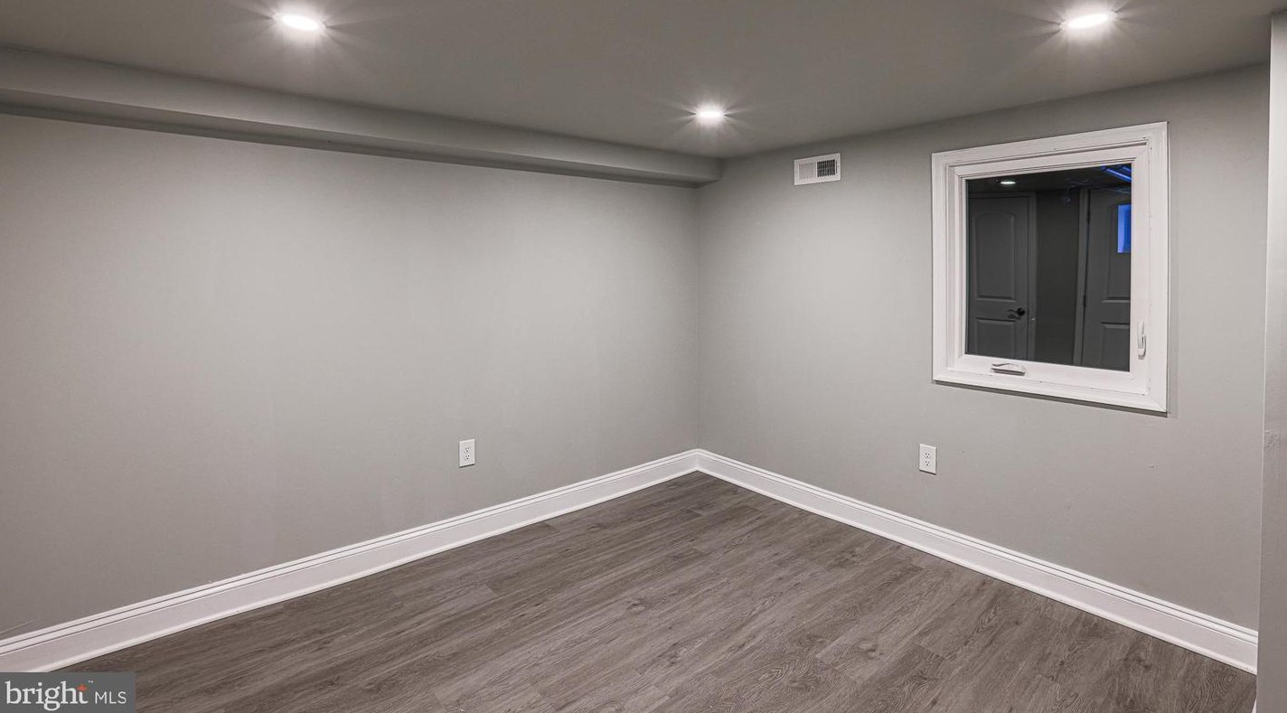 716 Richwood Ave, Baltimore MD  21212-4622 exterior