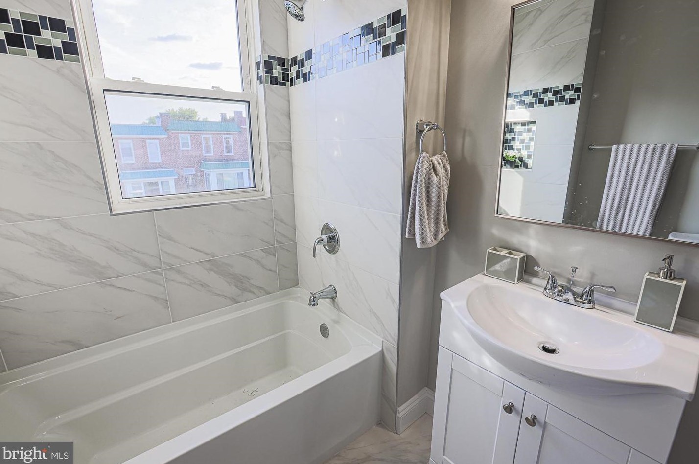 716 Richwood Ave, Baltimore MD  21212-4622 exterior