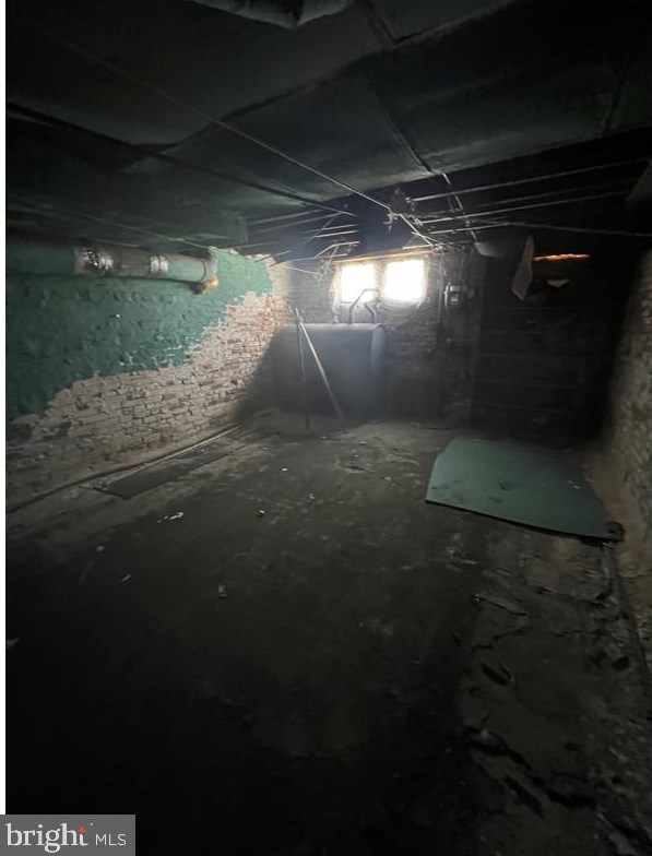 1411 Patterson Park Ave, Baltimore MD 21213-3440 exterior