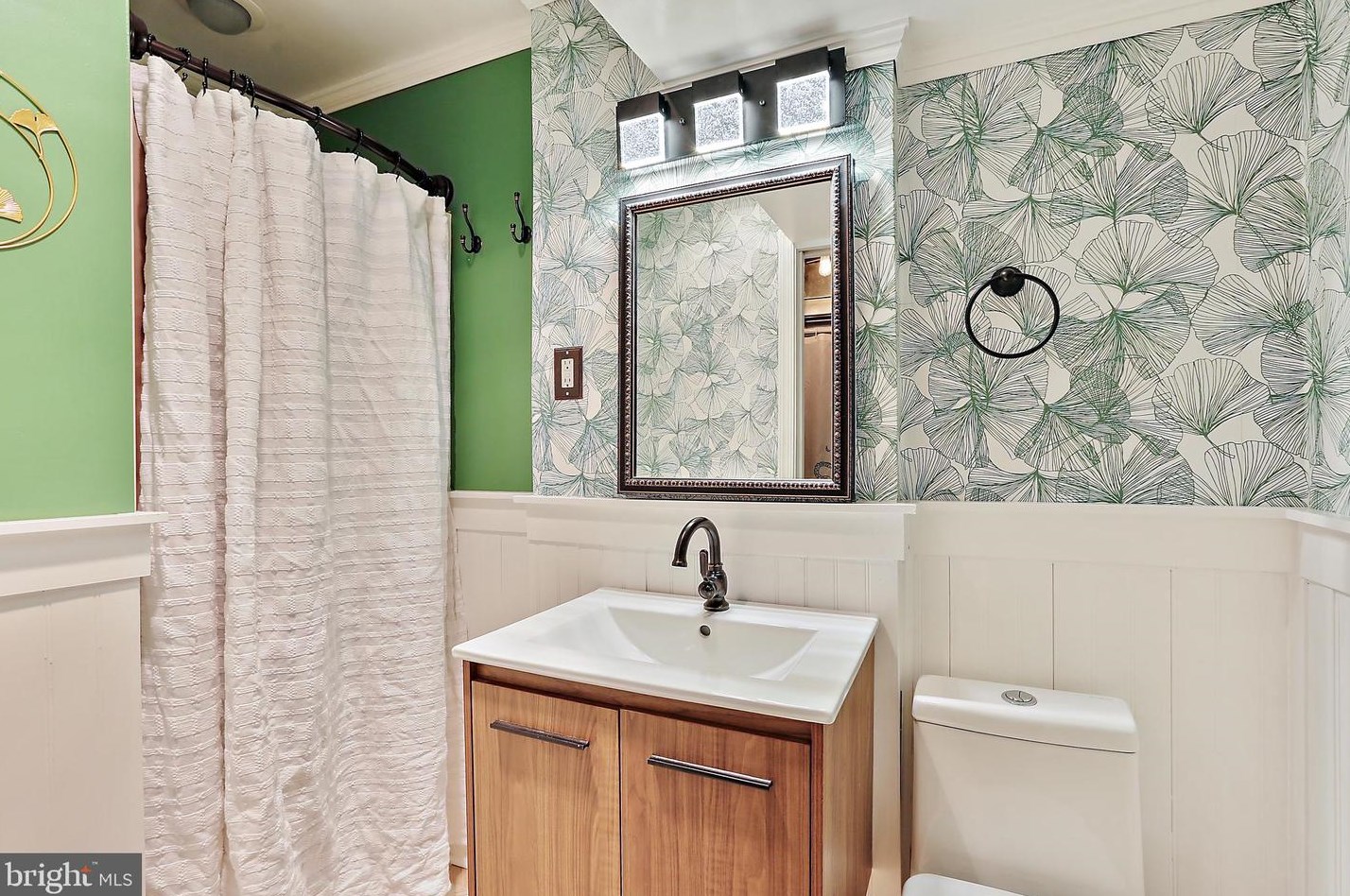 623 33 St, Baltimore MD 21211-2710 exterior