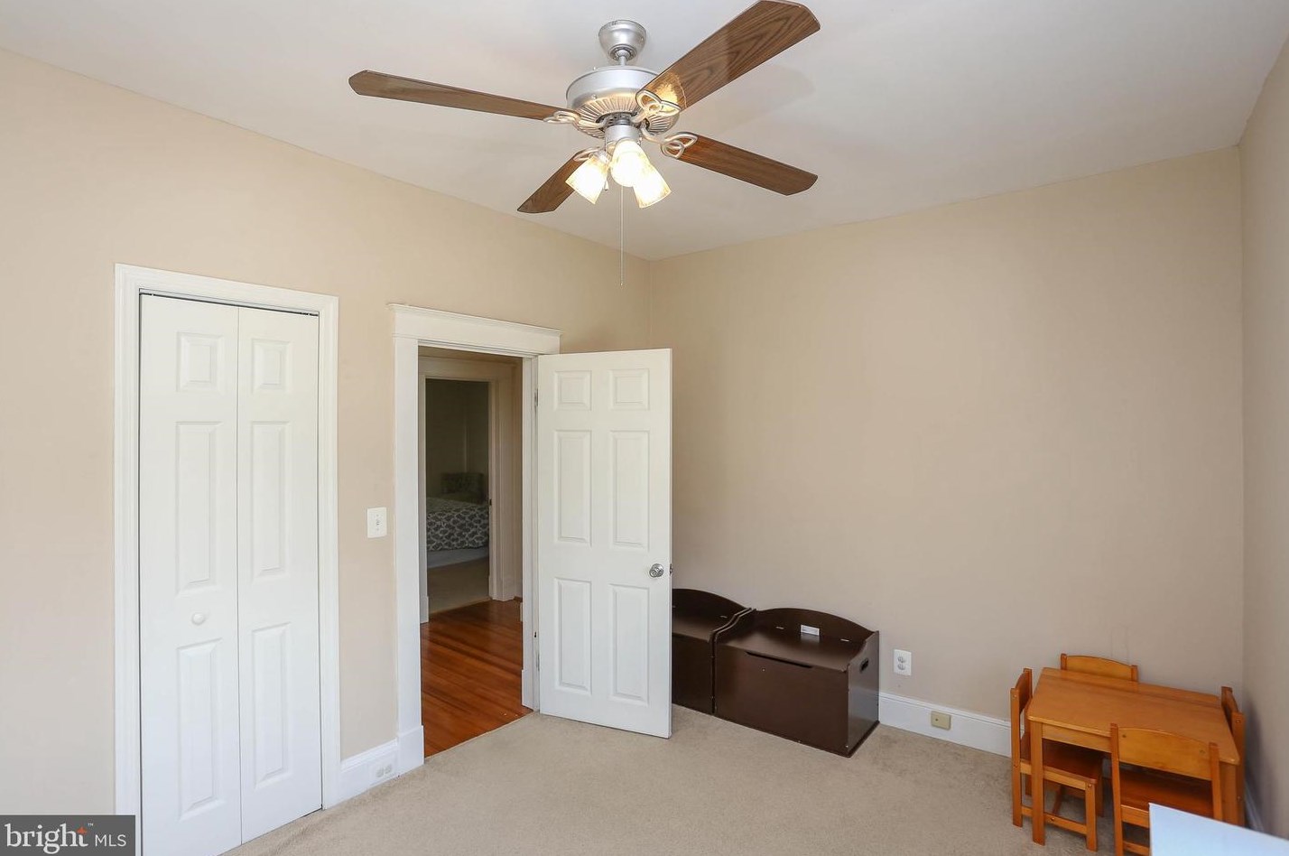 6721 Youngstown Ave, Baltimore MD  21222-1026 exterior