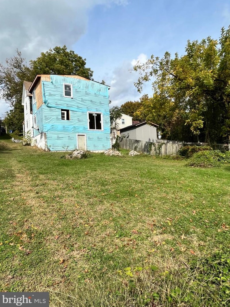 2803 Georgetown Rd, Baltimore MD  21230-1127 exterior