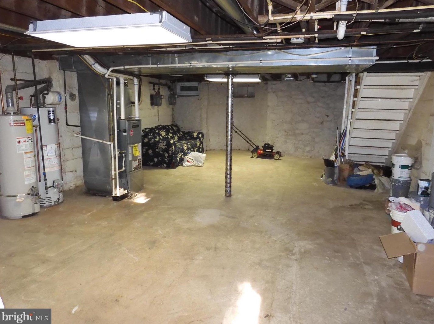 6109 Parkway Dr, Baltimore MD 21212-2794 exterior