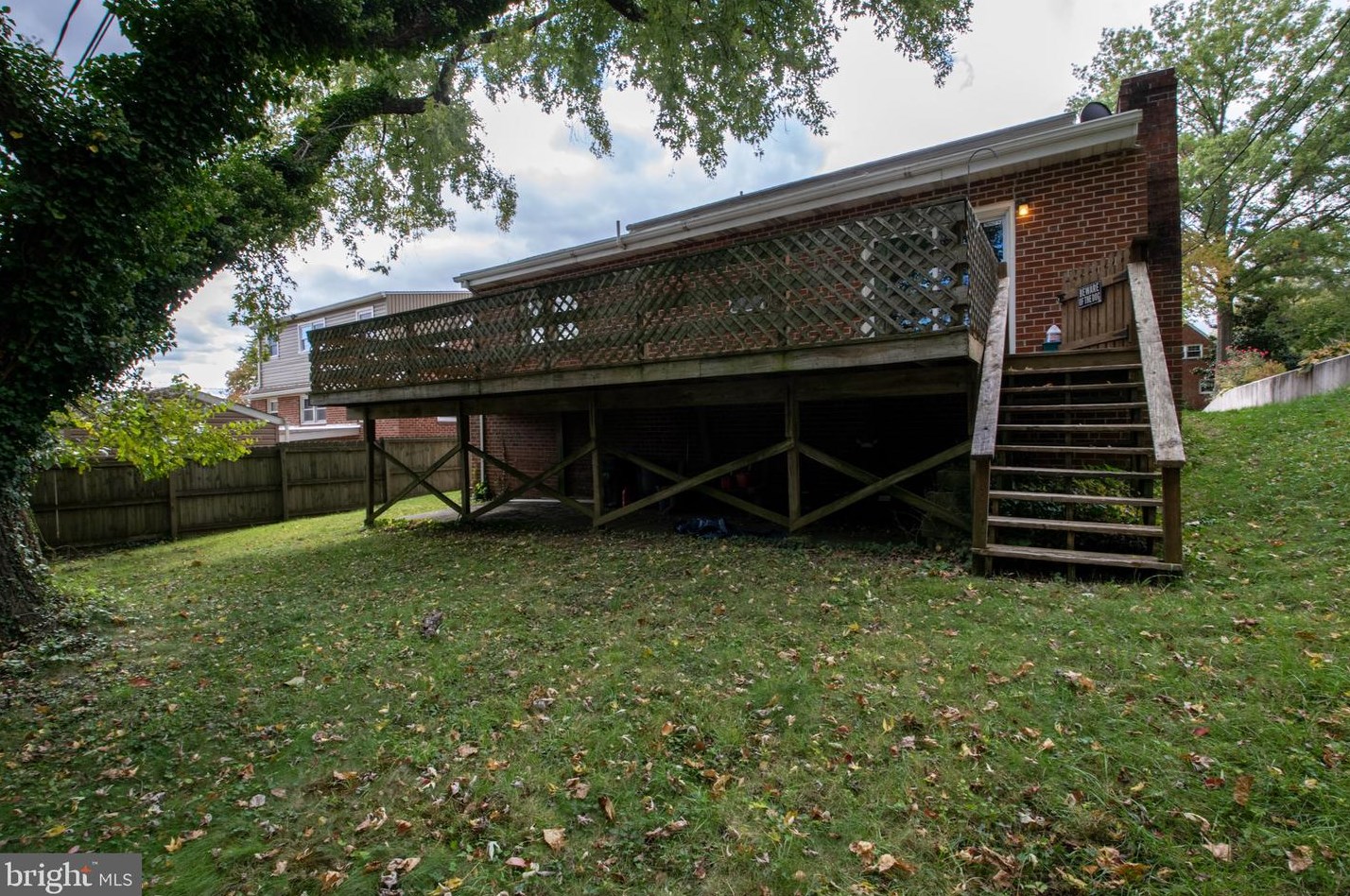 7709 Windy Rdg, Baltimore MD  21236-4412 exterior