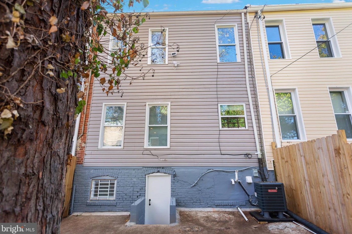 5215 Linden Hts Ave, Baltimore MD  21215-5705 exterior