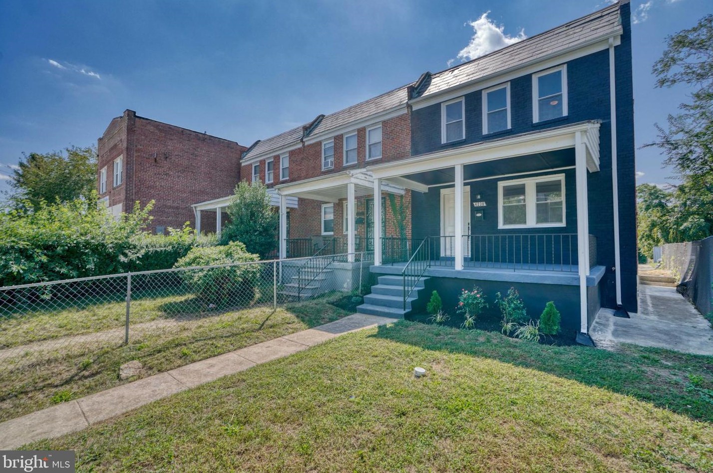 4230 Pimlico Rd, Baltimore MD  21215-6961 exterior