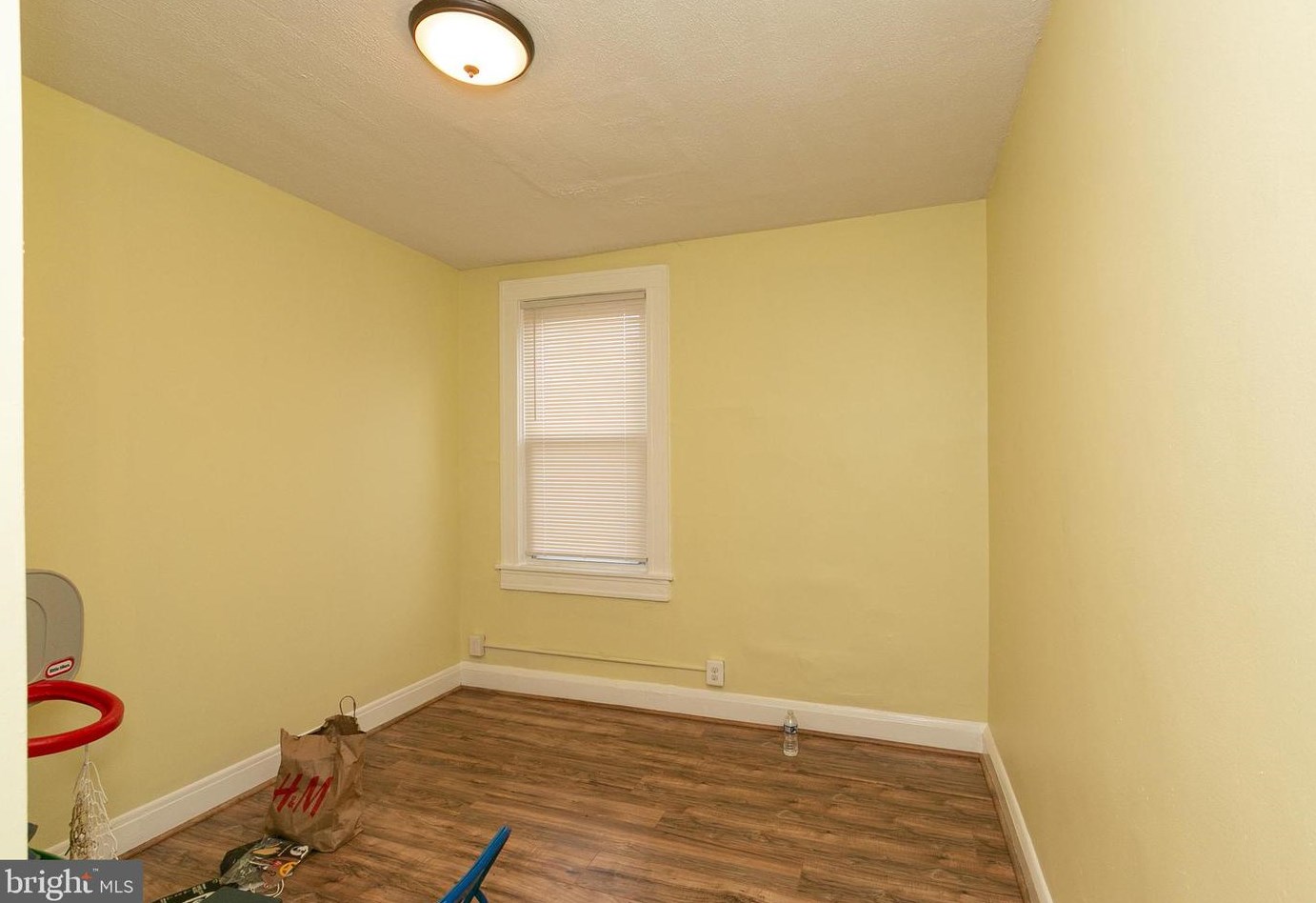 2878 Pelham Ave, Baltimore MD  21213-1220 exterior