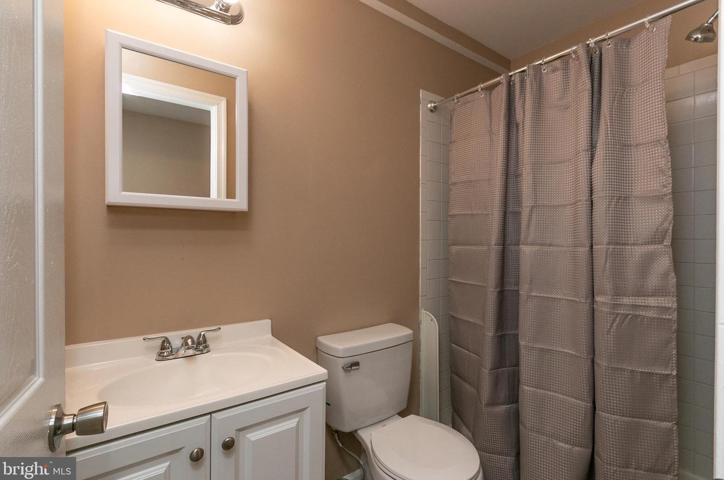 225 Woodyear St, Baltimore MD  21223-3149 exterior