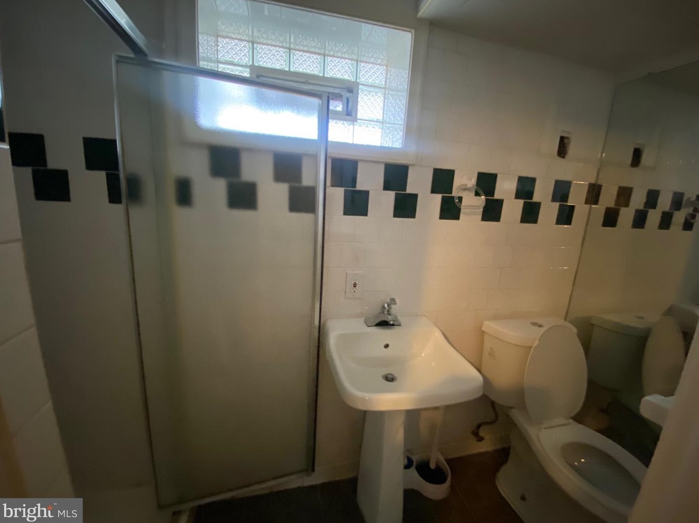 3711 Elmley Ave, Baltimore MD  21213-1921 exterior