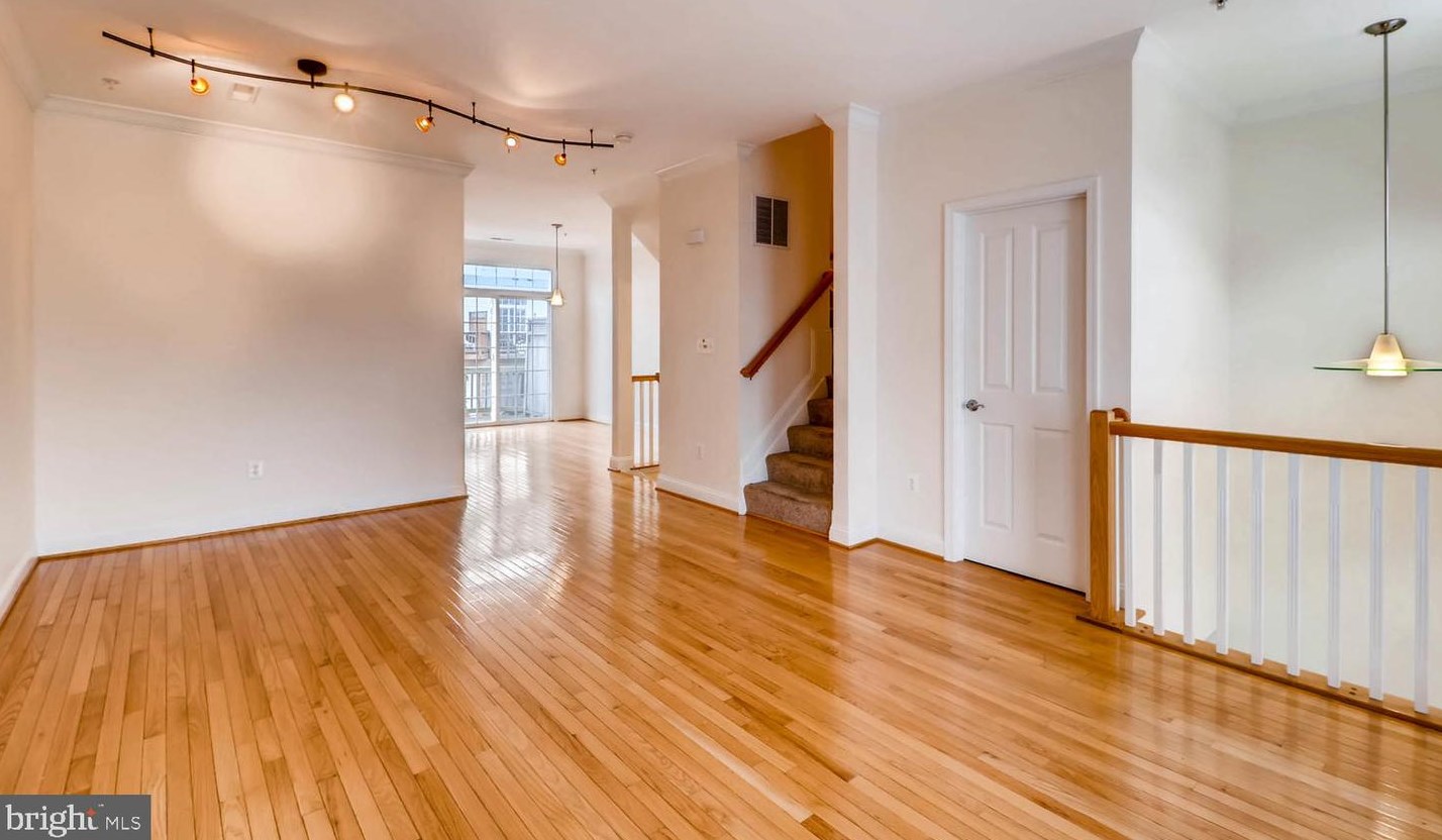 852 Ryan St, Baltimore MD  21230-2122 exterior