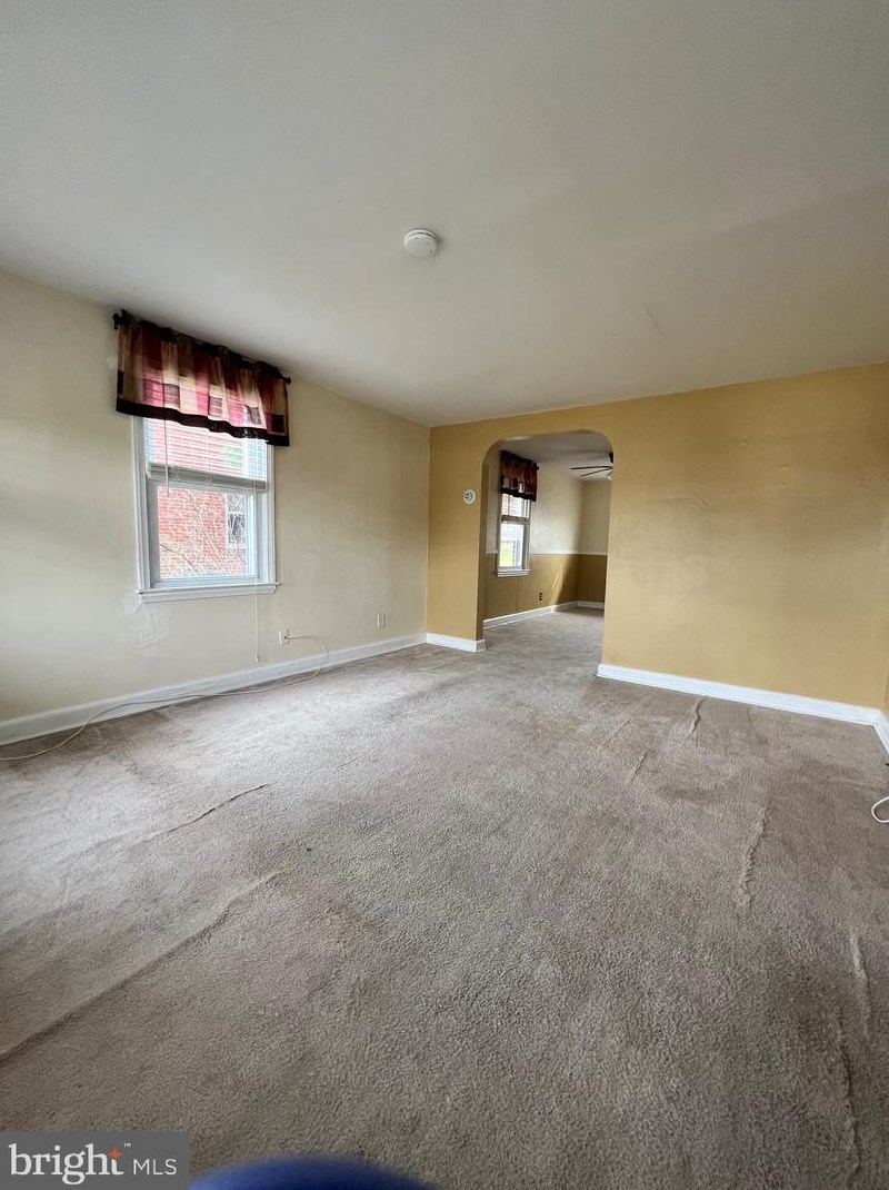 3639 Mactavish Ave, Baltimore MD  21229-5150 exterior