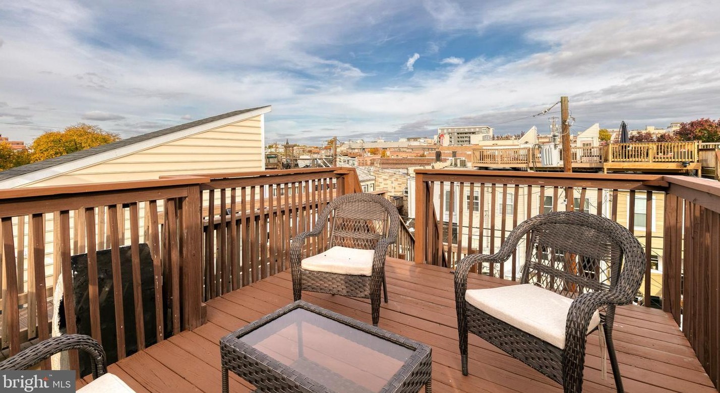 505 Decker Ave, Baltimore MD  21205-2728 exterior