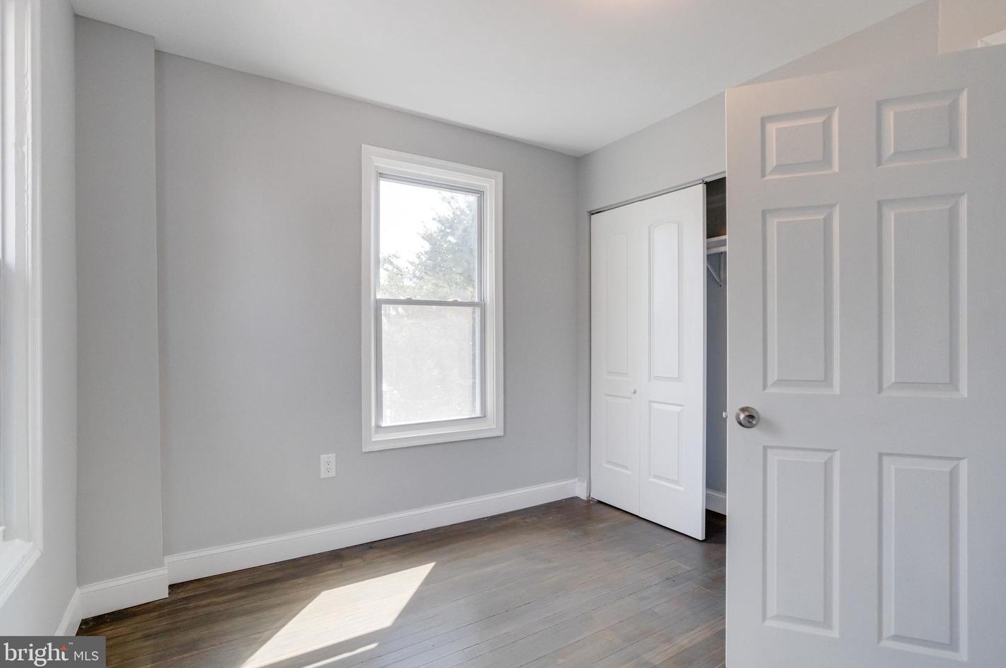 6105 Everall Ave, Baltimore MD  21206-1930 exterior
