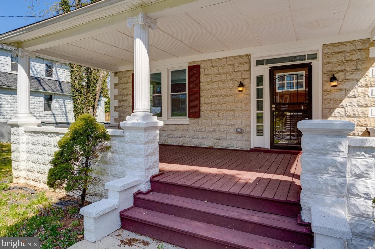 6105 Everall Ave, Baltimore MD  21206-1930 exterior