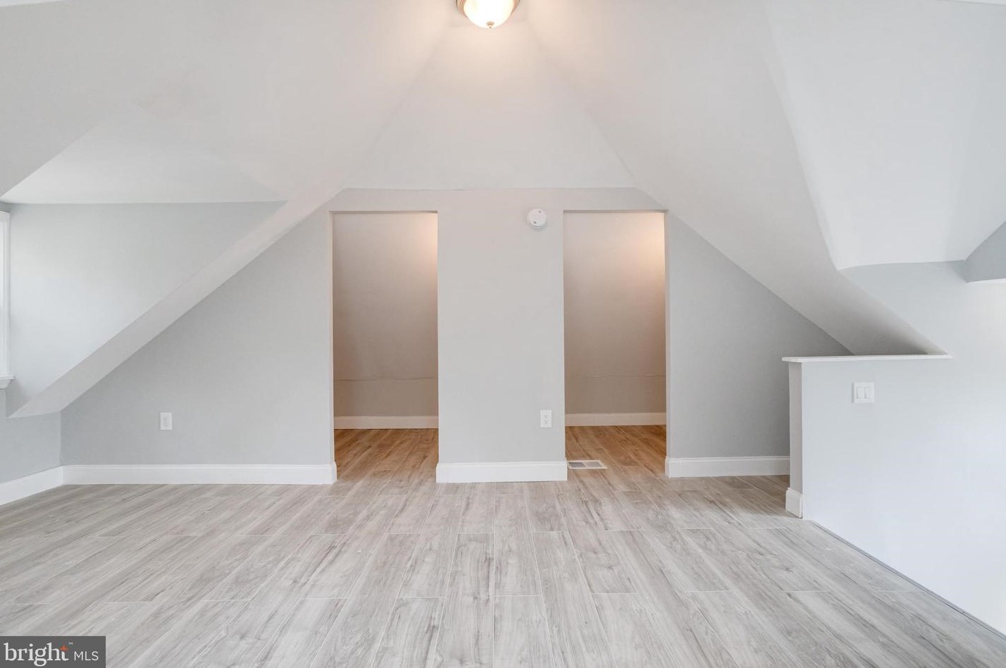 6105 Everall Ave, Baltimore MD  21206-1930 exterior