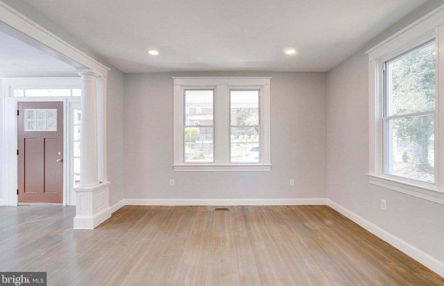 6105 Everall Ave, Baltimore MD  21206-1930 exterior