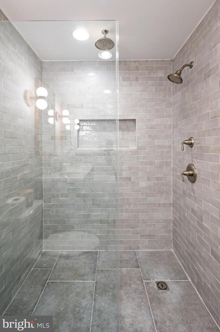 943 Baylis St, Baltimore MD  21224-5241 exterior