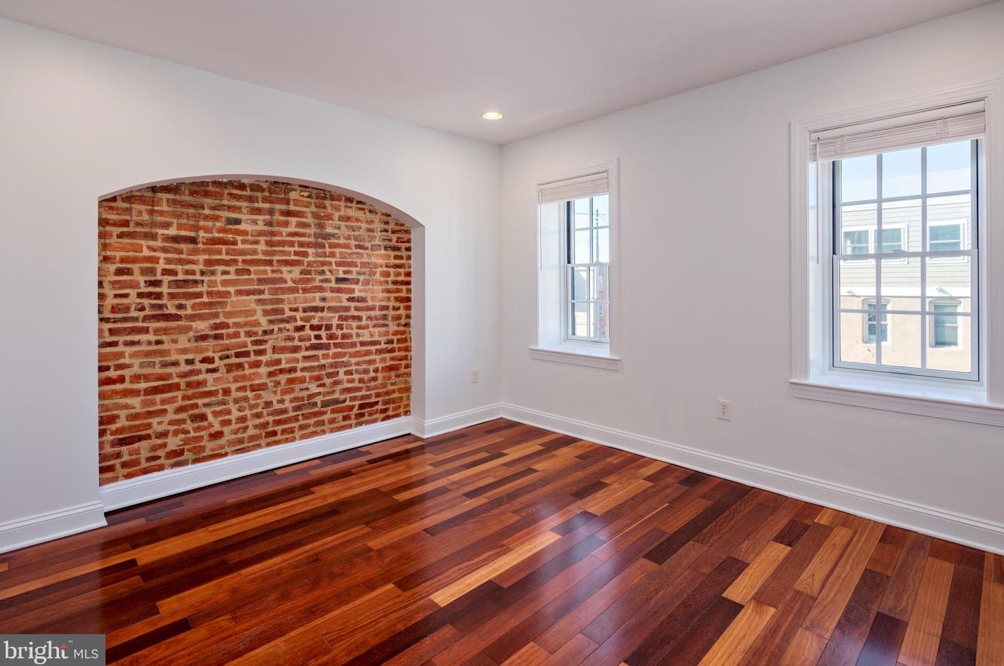 943 Baylis St, Baltimore MD  21224-5241 exterior