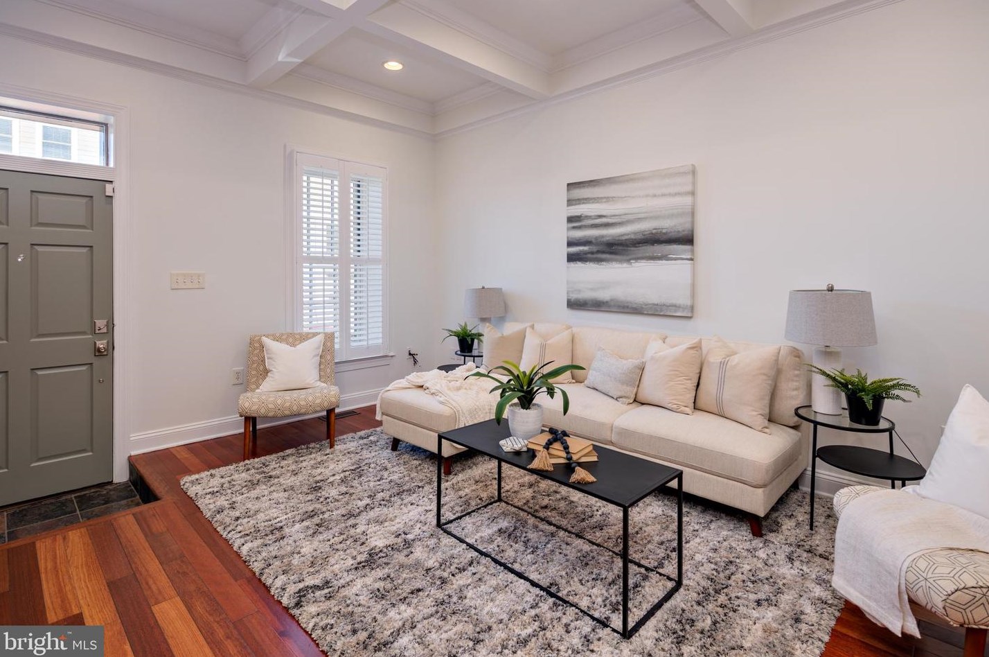 943 Baylis St, Baltimore MD  21224-5241 exterior