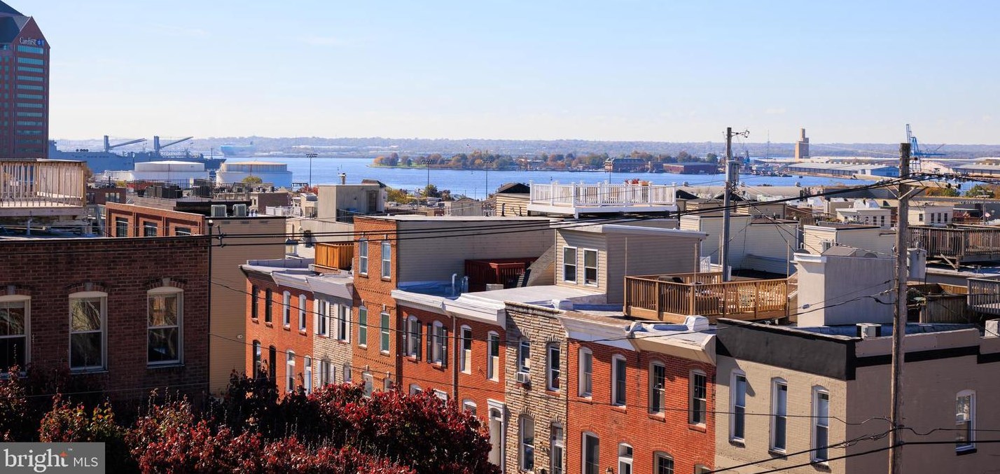 943 Baylis St, Baltimore MD  21224-5241 exterior