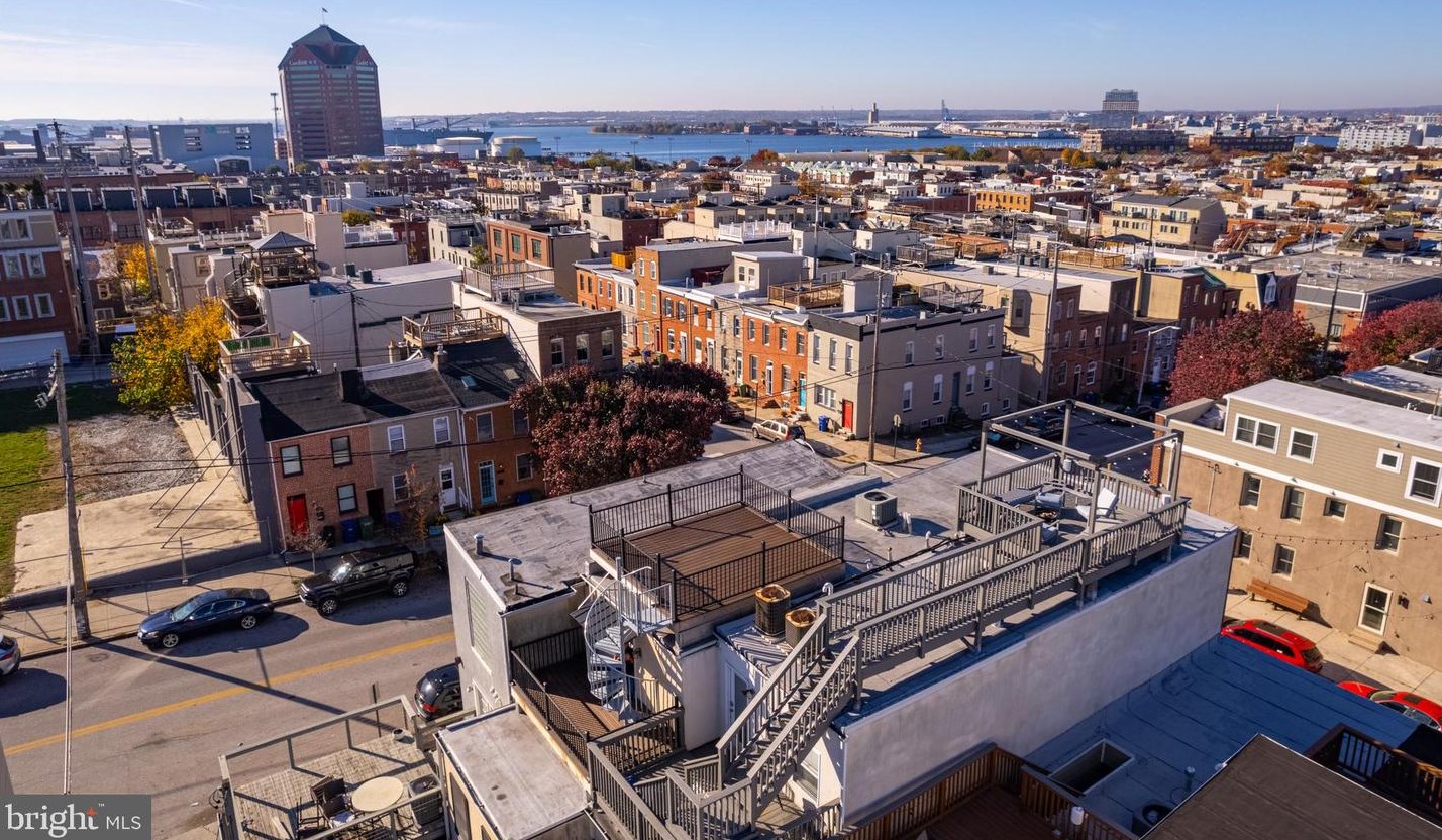 943 Baylis St, Baltimore MD  21224-5241 exterior