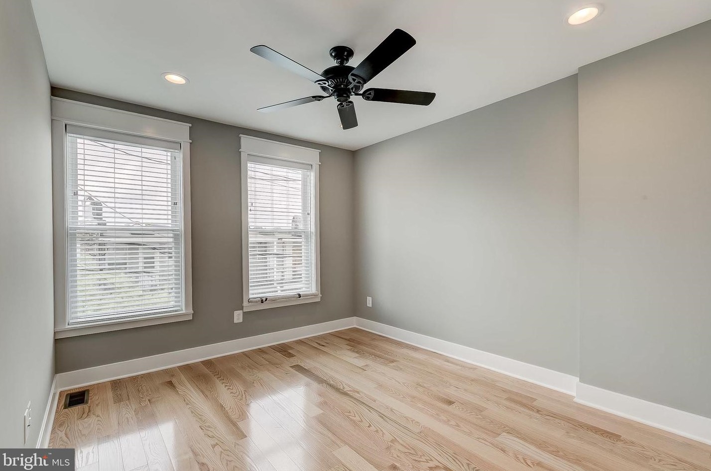 532 Streeper St, Baltimore MD  21205-2713 exterior
