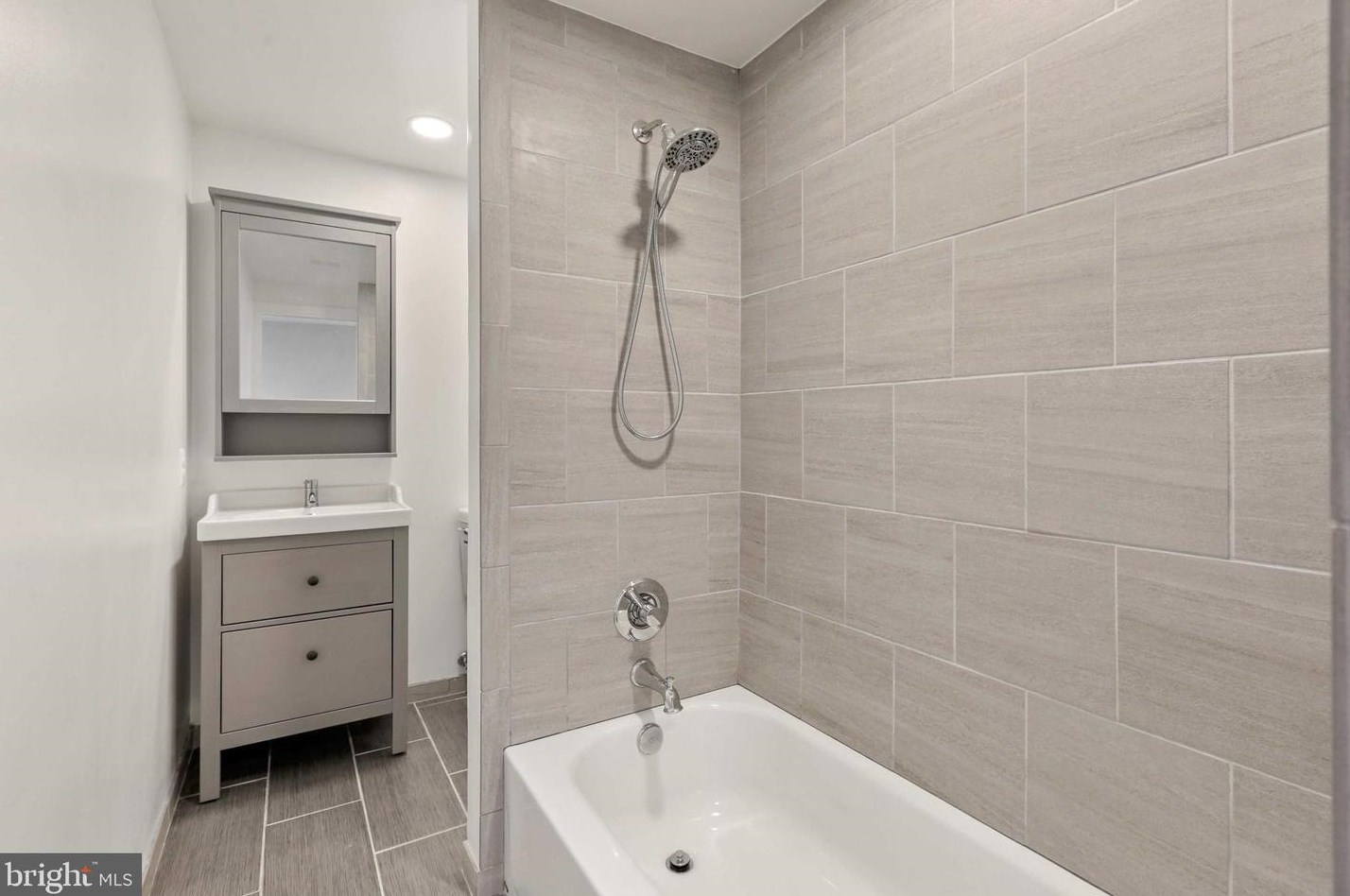 4515 Mainfield Ave, Baltimore MD  21214-2844 exterior