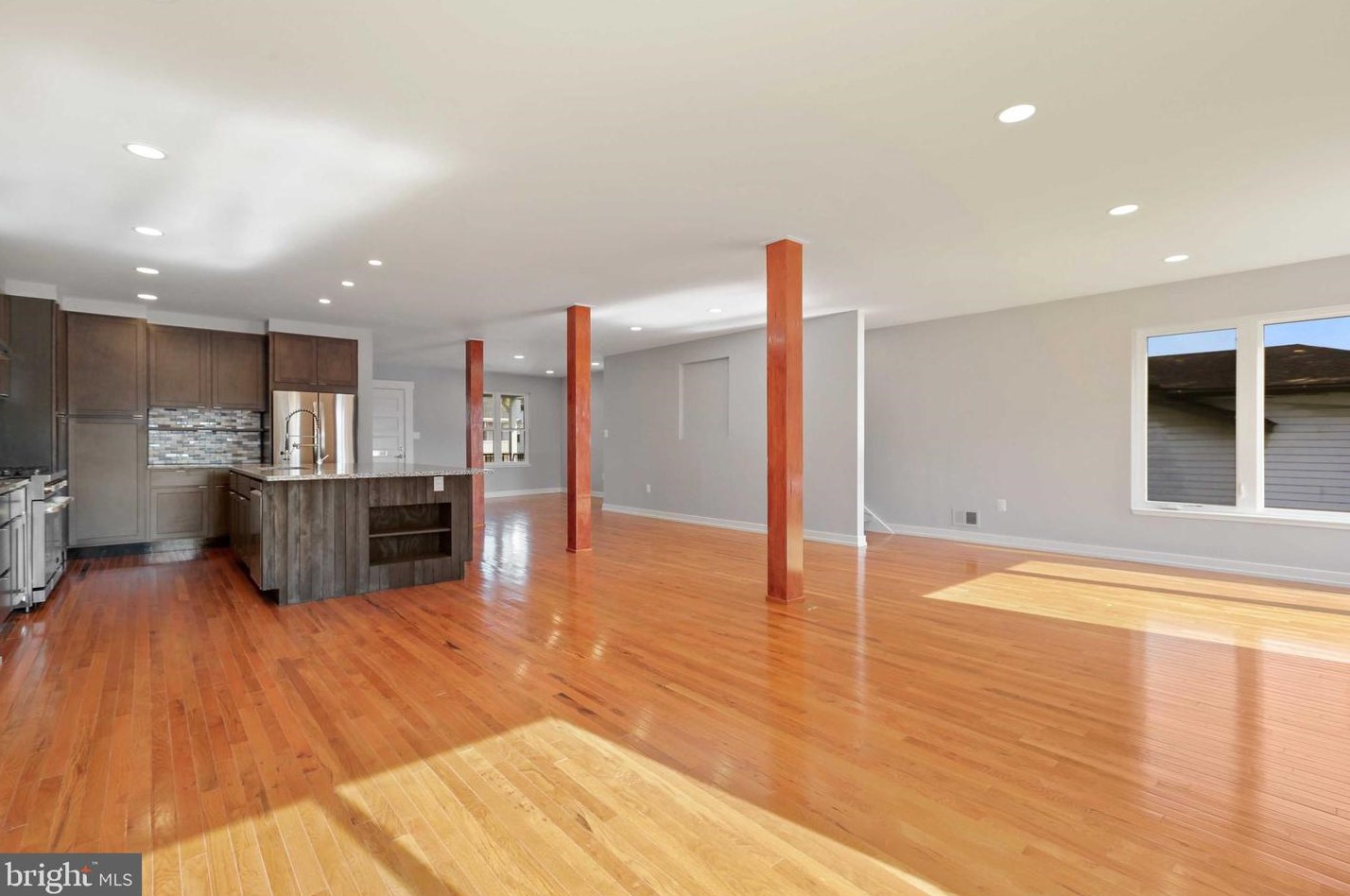 4515 Mainfield Ave, Baltimore MD  21214-2844 exterior