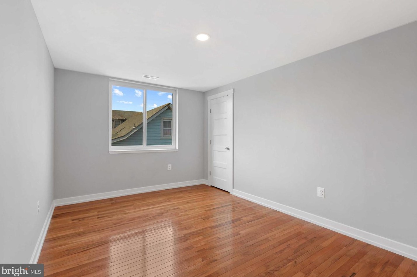 4515 Mainfield Ave, Baltimore MD  21214-2844 exterior