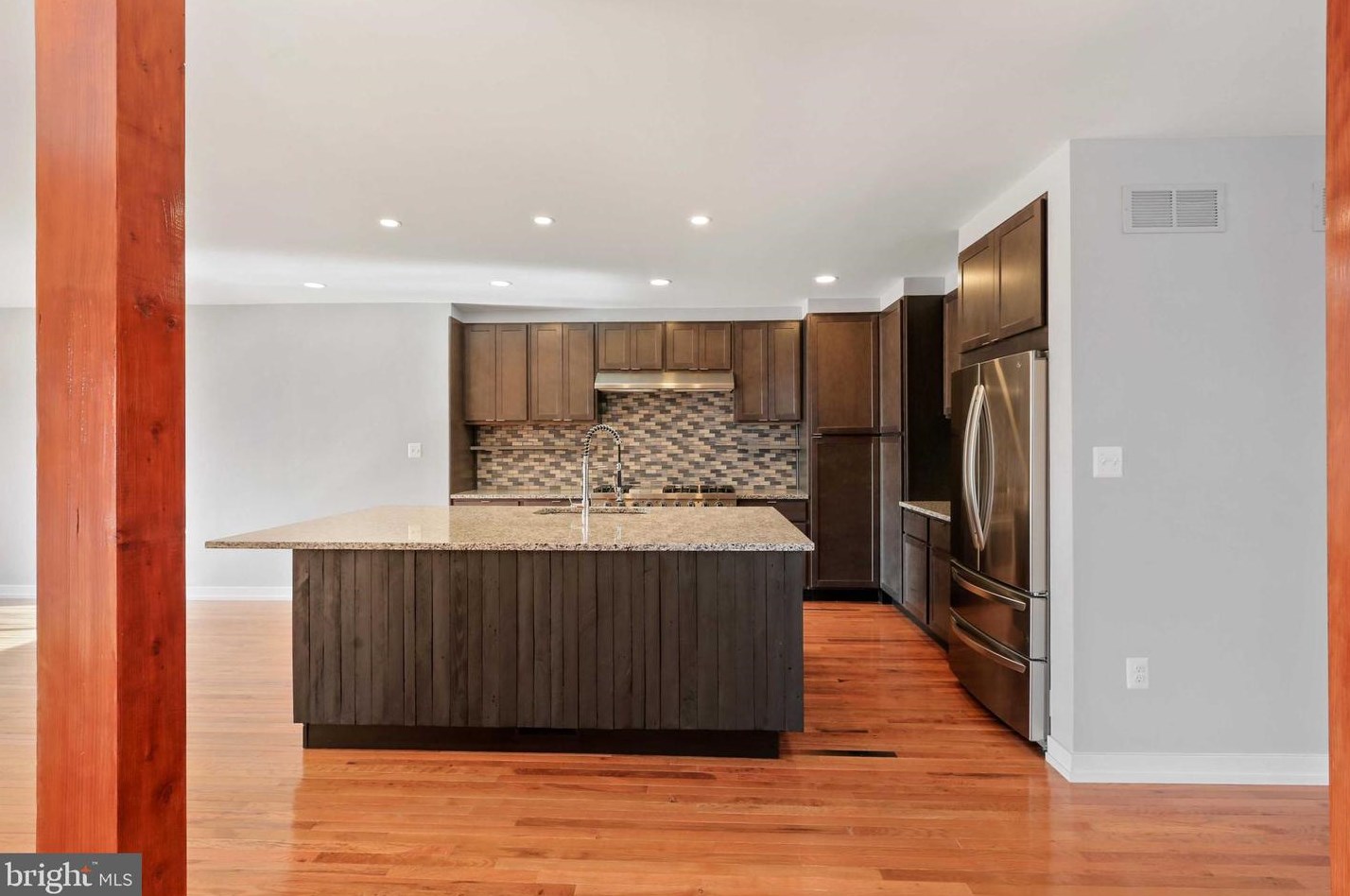 4515 Mainfield Ave, Baltimore MD  21214-2844 exterior