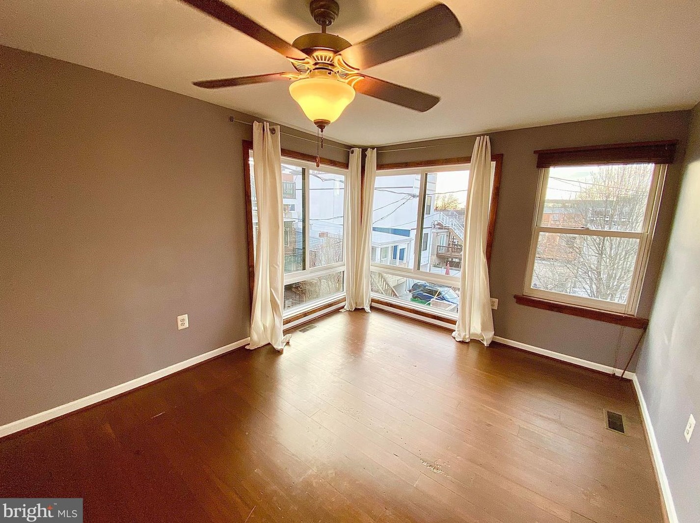 1116 Conkling St, Baltimore MD  21224-5209 exterior